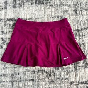 Nike Womens Tennis Skirt. Size Medium.
